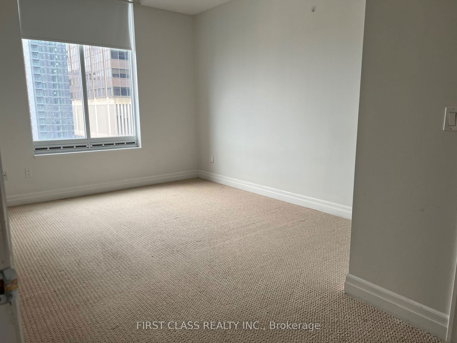 35 Balmuto St, unit 2702 for rent