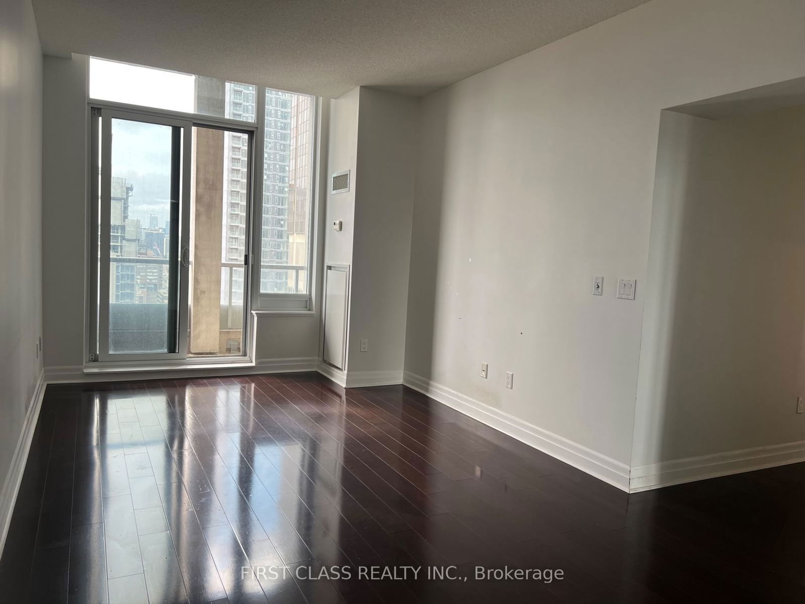 35 Balmuto St, unit 2702 for rent