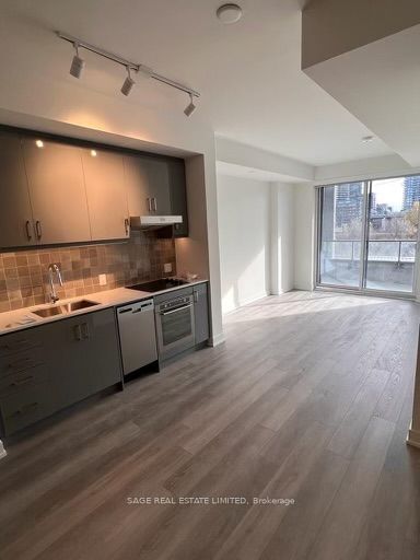 9 Tecumseth St, unit 316 for rent