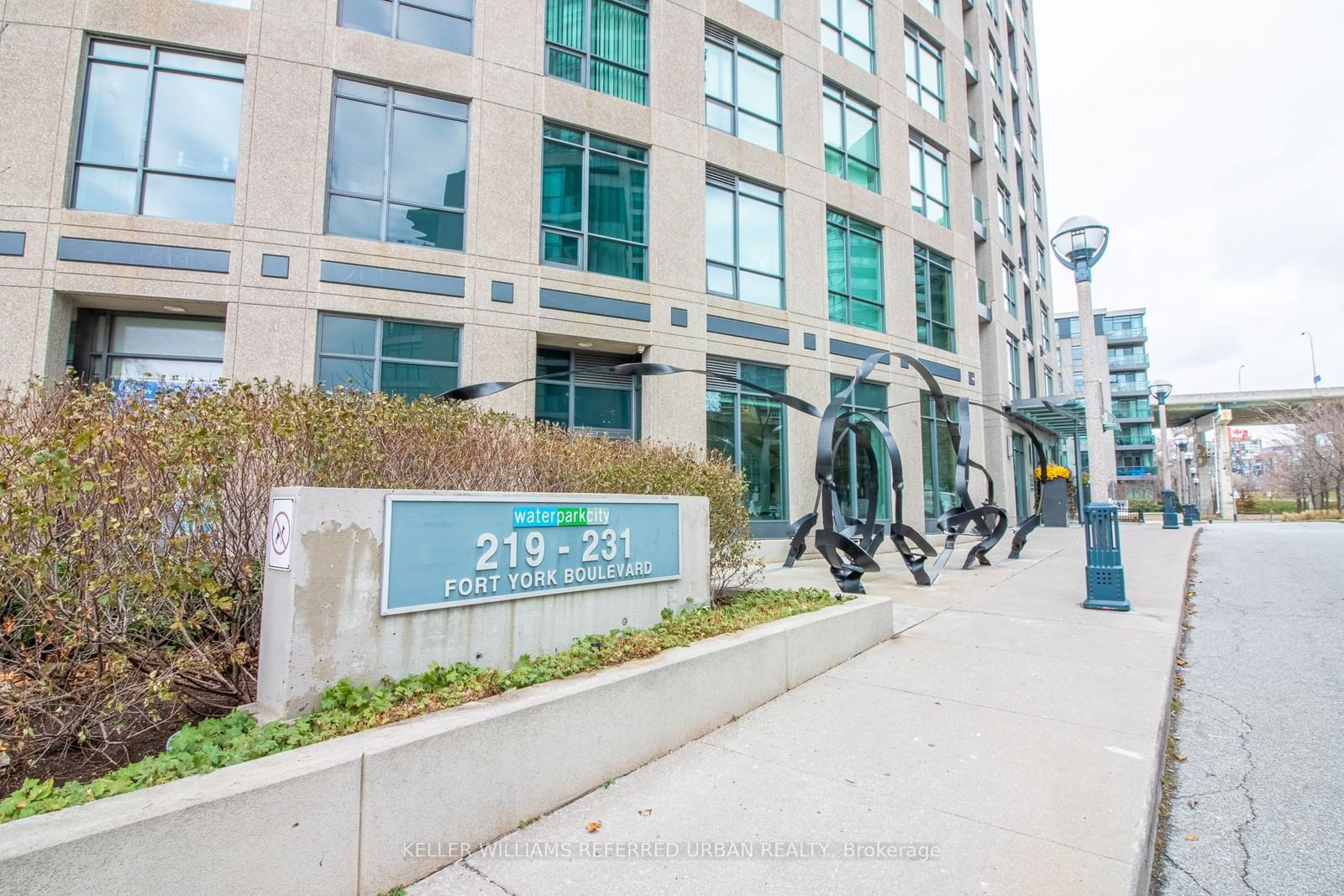 219 Fort York Blvd, unit 2201 for rent