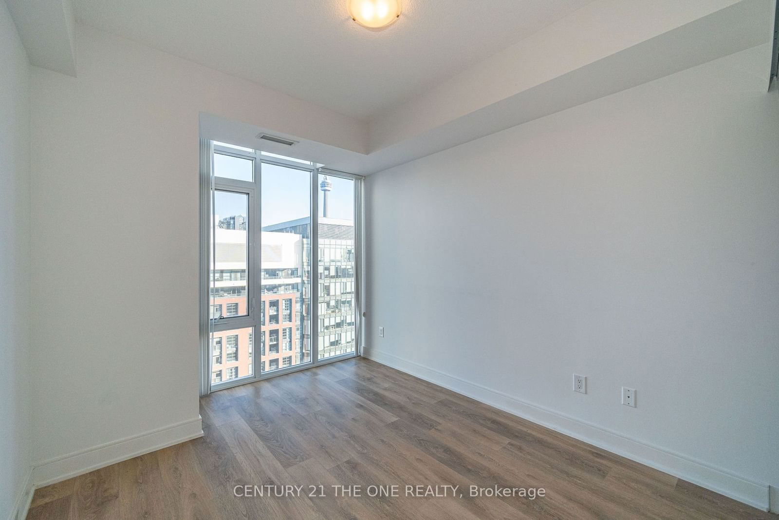 525 Adelaide St W, unit PH20 for sale