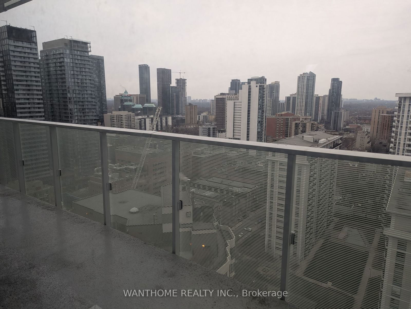 501 Yonge St, unit 2305 for rent