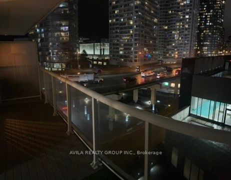 75 Queens Wharf Rd, unit 809 for rent