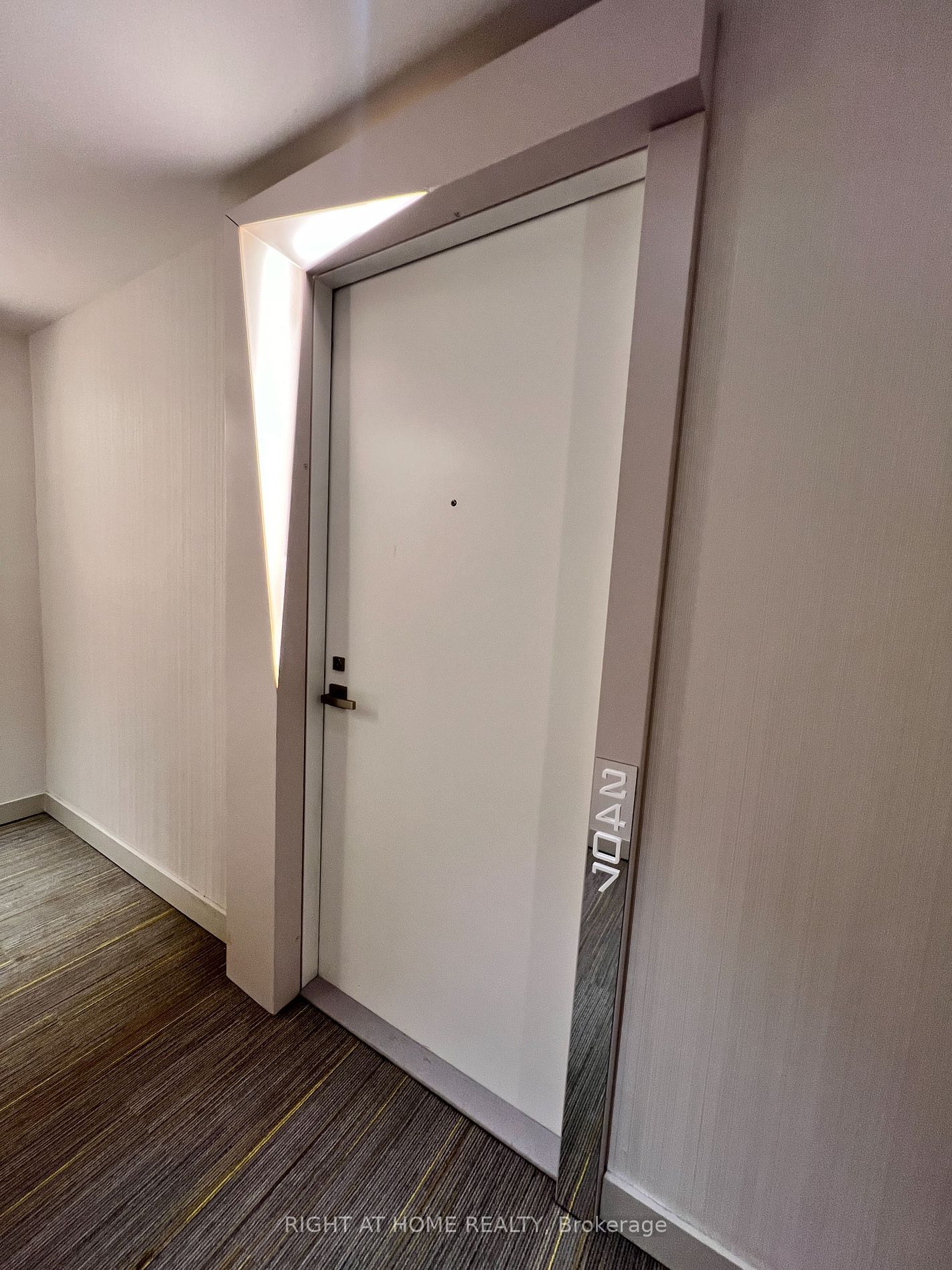 50 ORDNANCE St, unit 2407 for rent