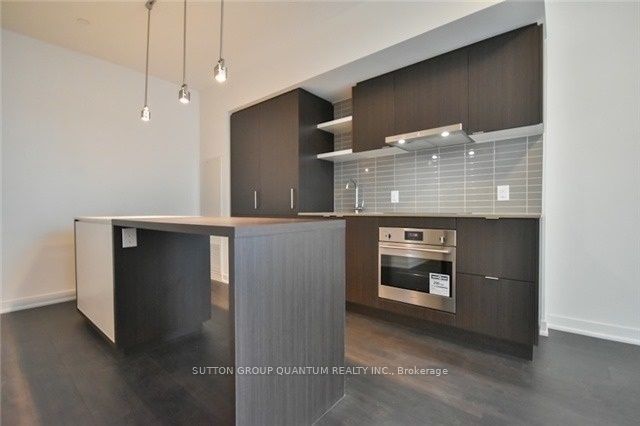 88 Harbour St, unit 5001 for rent