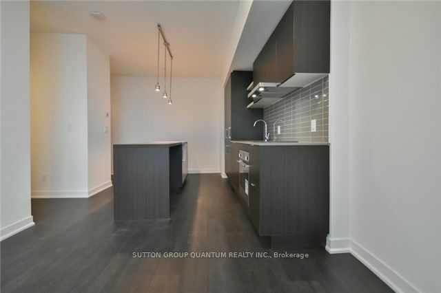 88 Harbour St, unit 5001 for rent