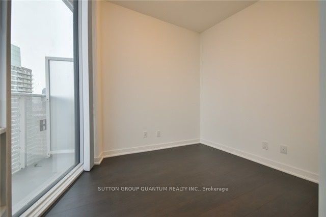 88 Harbour St, unit 5001 for rent