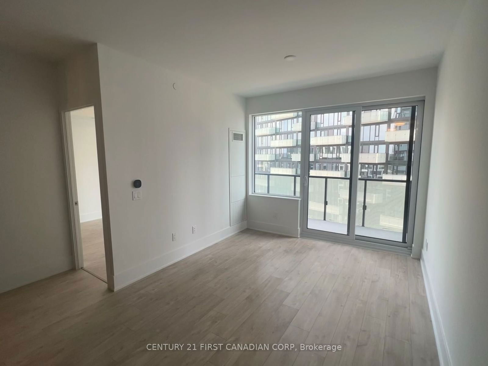 470 Front St W, unit 1310 for rent