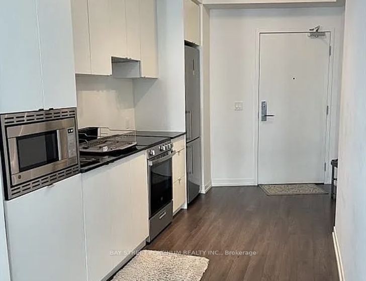 49 East Liberty St, unit 1101 for rent