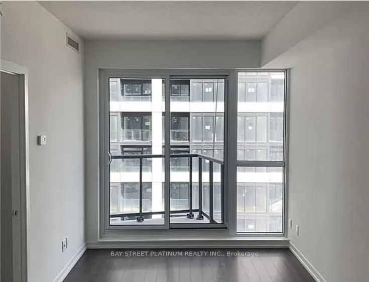 49 East Liberty St, unit 1101 for rent