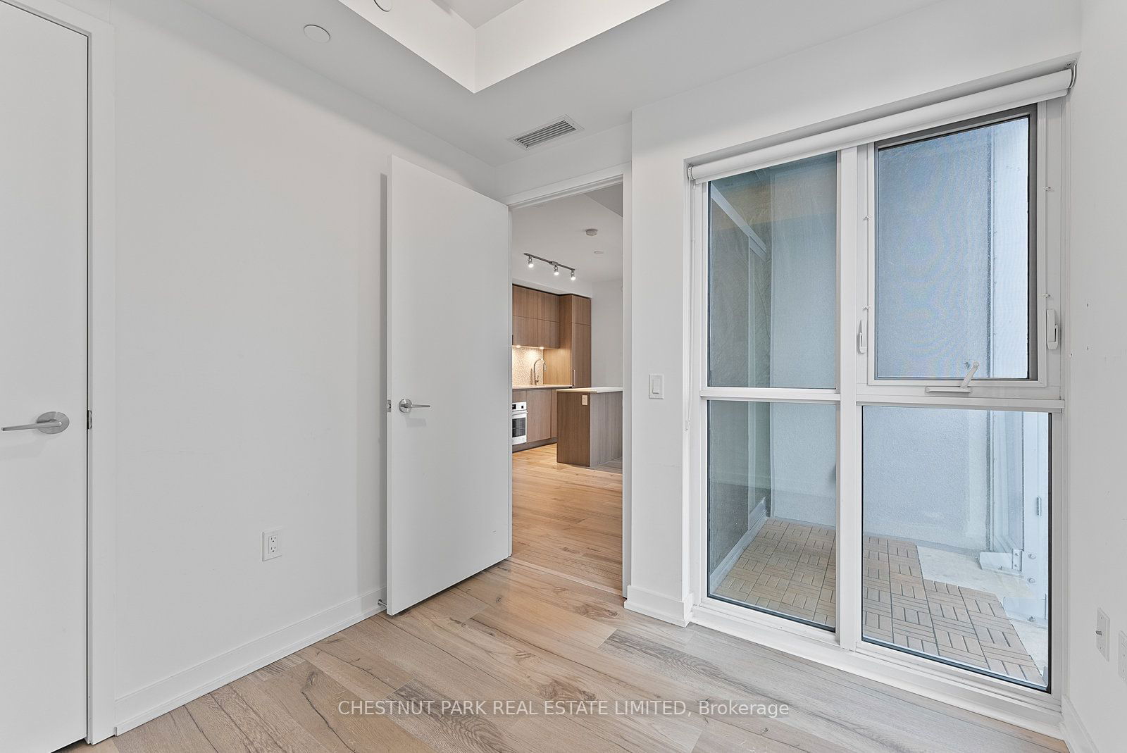 1 Yorkville Ave, unit 2802 for rent