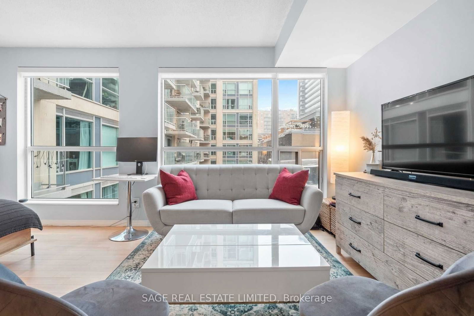 230 King St E, unit 504 for rent