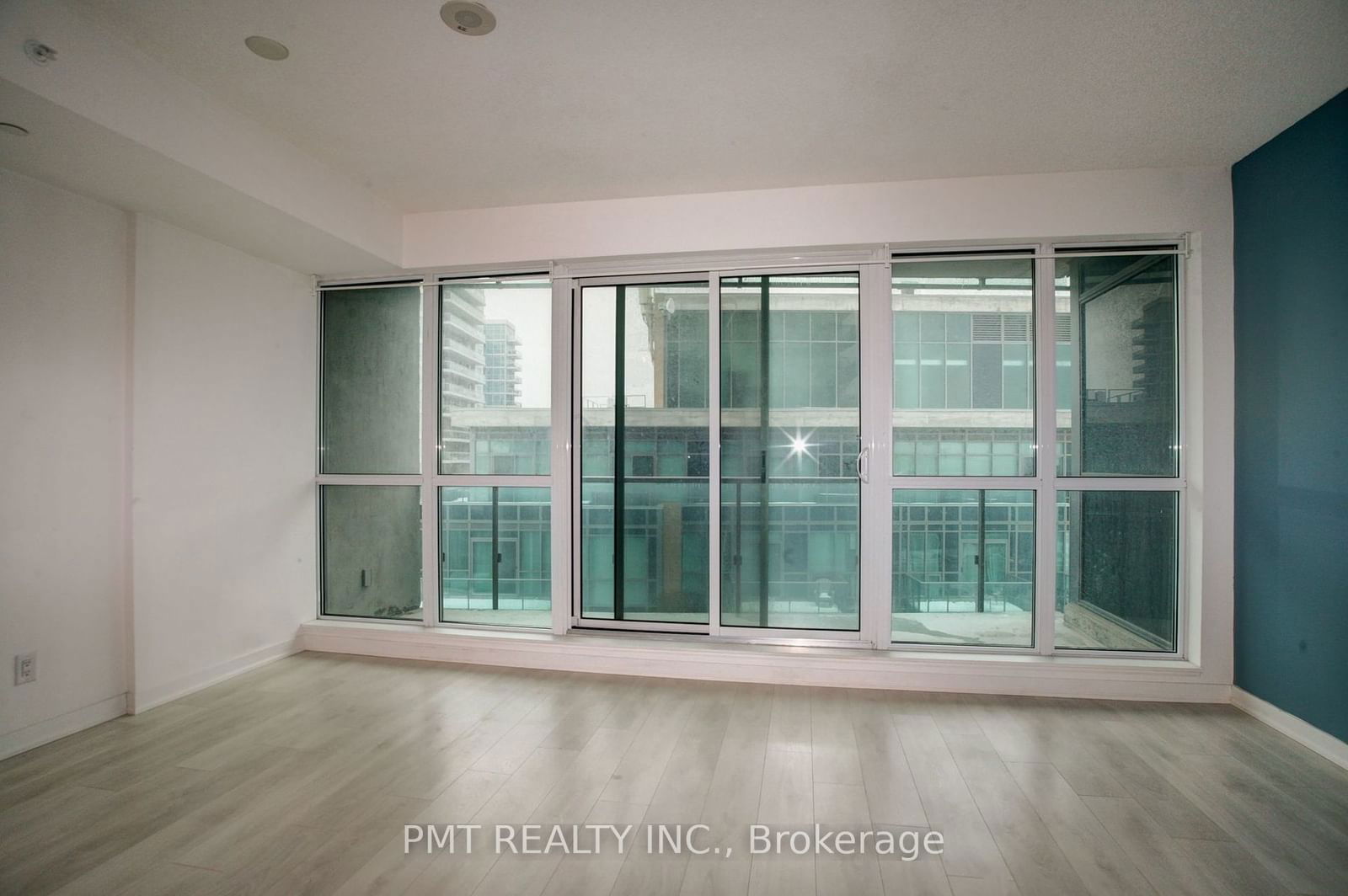 150 East Liberty St, unit 1505 for rent