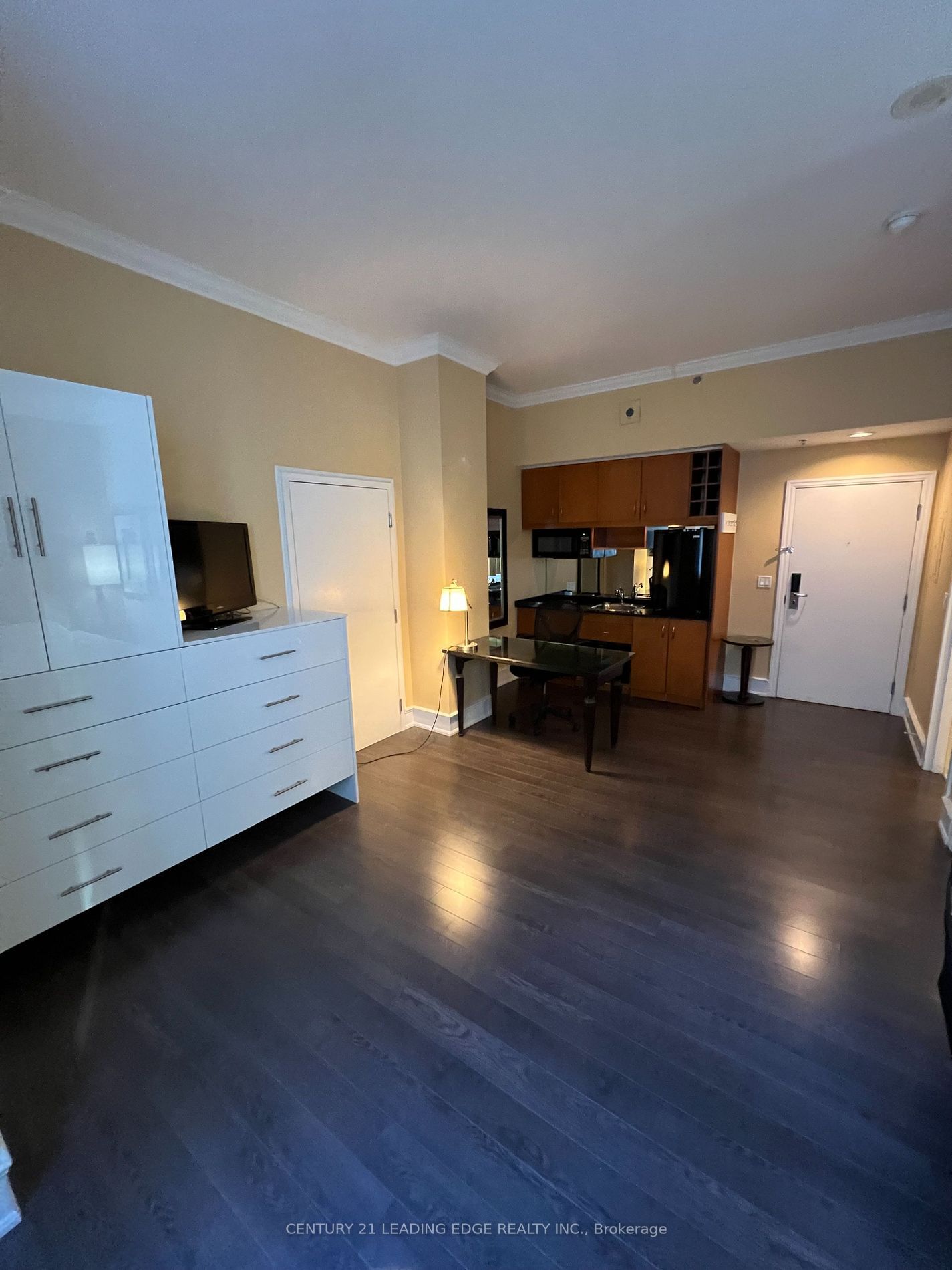 1 KING St W, unit 1013 for rent