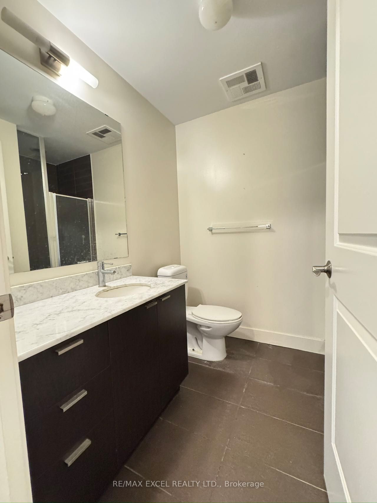 23 Sheppard Ave E, unit 2604 for rent