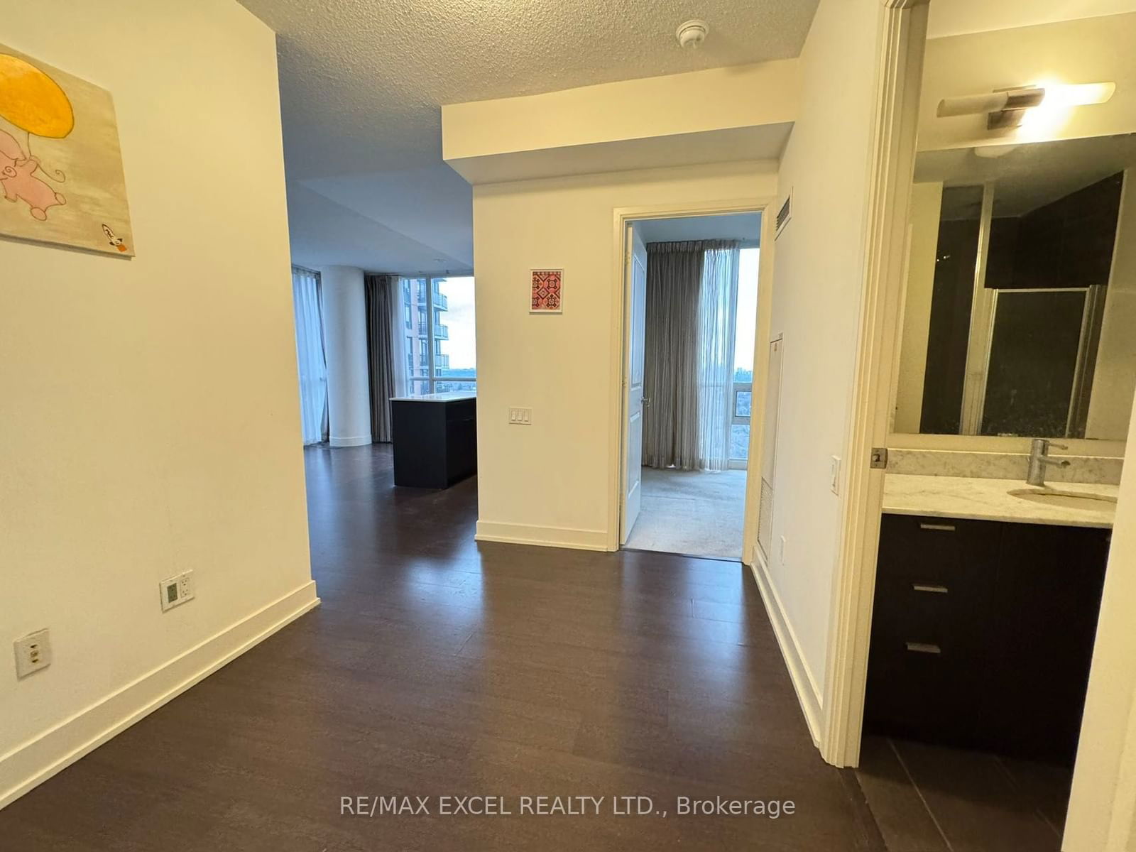 23 Sheppard Ave E, unit 2604 for rent