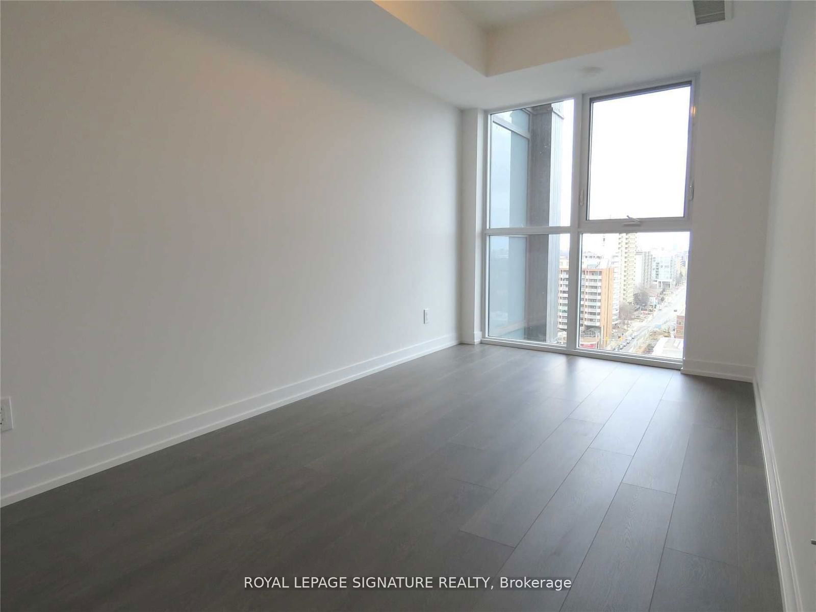 125 Redpath Ave, unit 1613 for rent