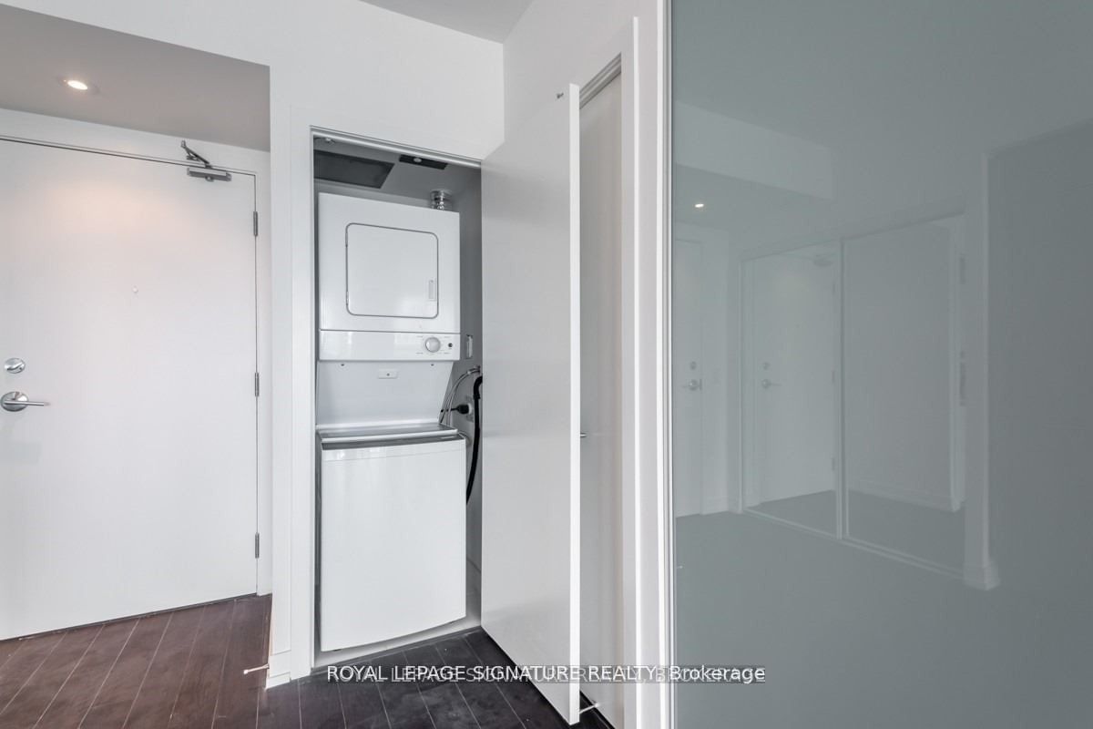 85 Wood St, unit 3911 for rent