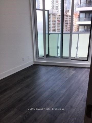 403 Church St, unit 2408 for rent