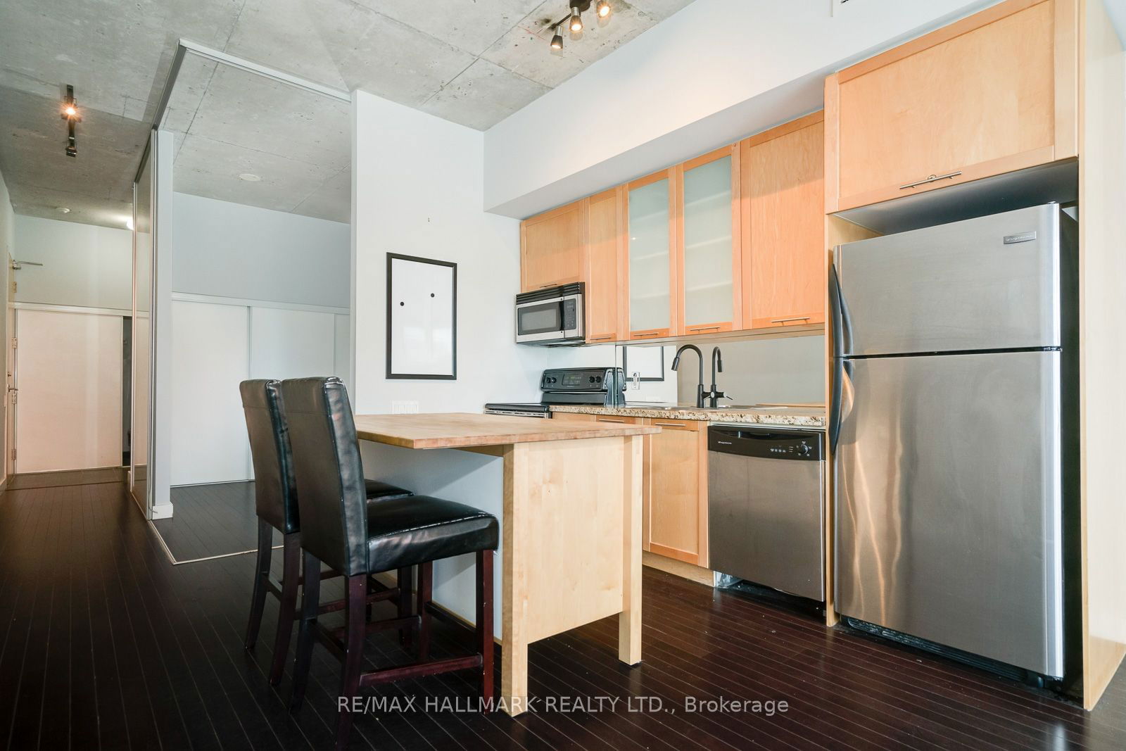 33 Mill St, unit 224 for rent