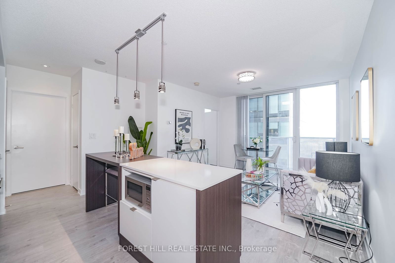 100 Harbour St, unit 3901 for sale