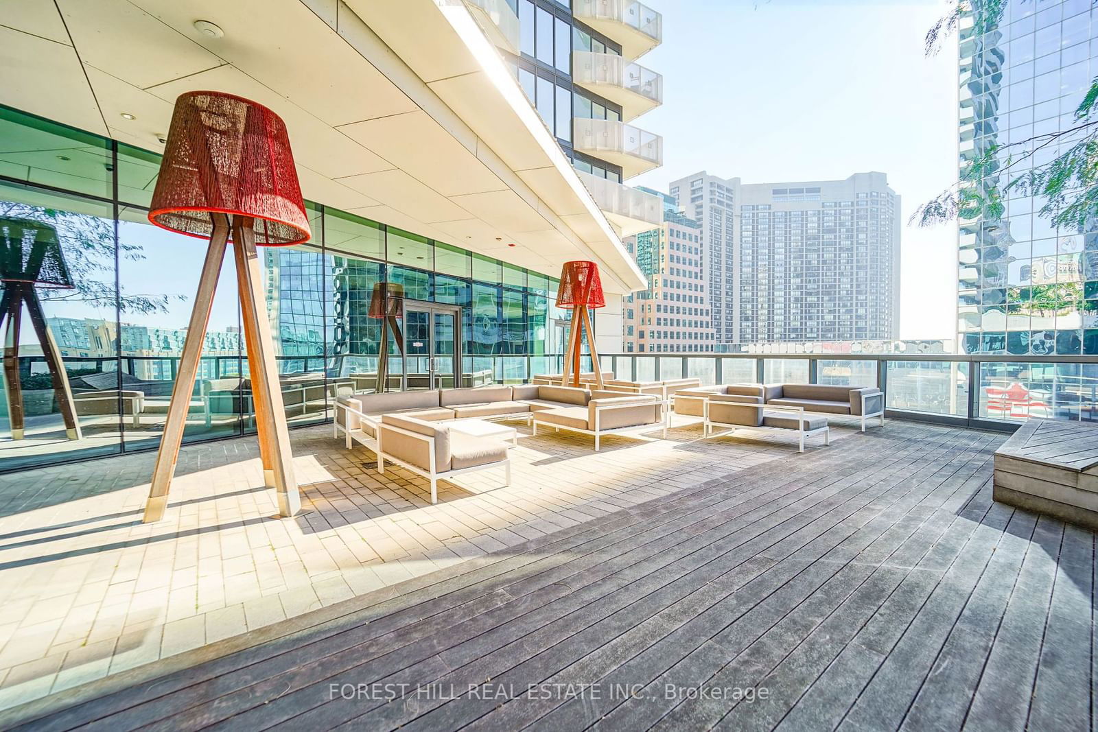 100 Harbour St, unit 3901 for sale