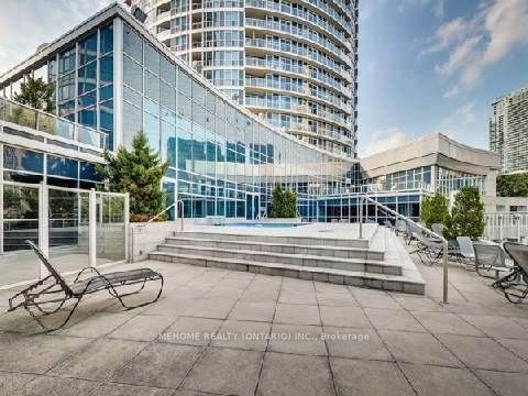 218 Queens Quay W, unit 1409 for rent