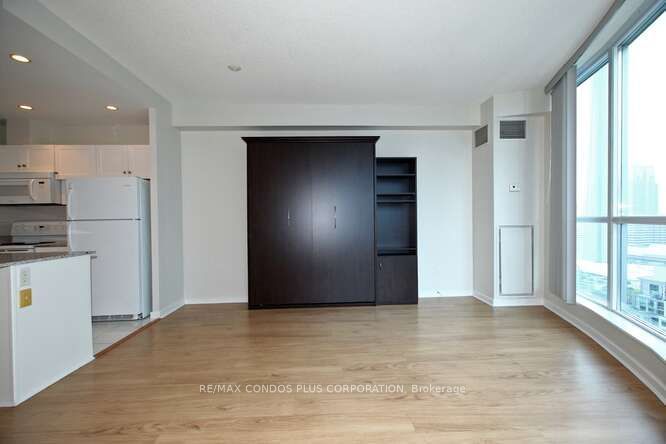 208 Queens Quay W, unit 2701 for rent