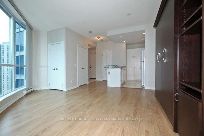 208 Queens Quay W, unit 2701 for rent