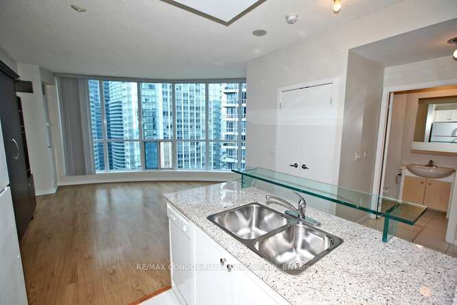 208 Queens Quay W, unit 2701 for rent