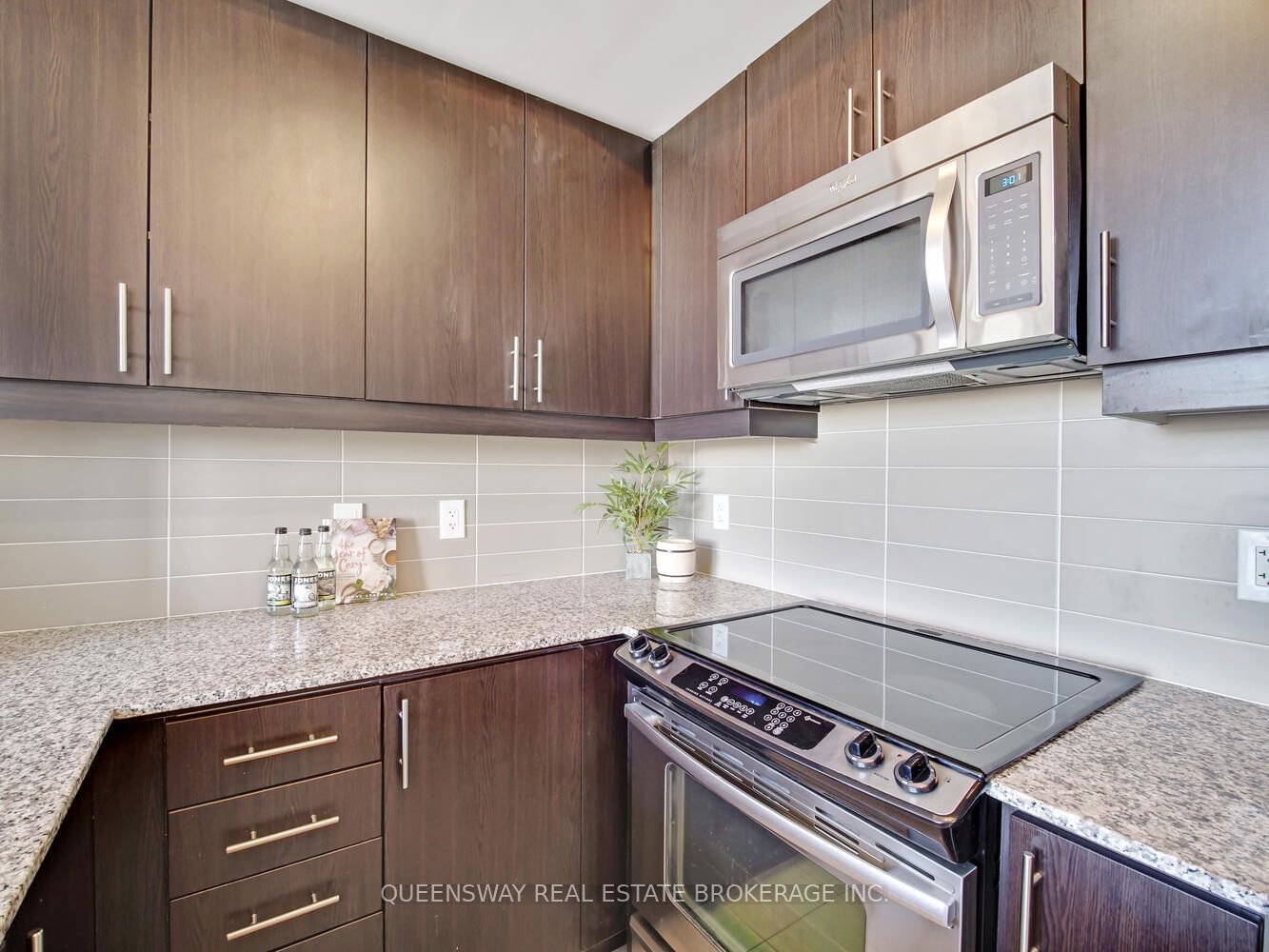 2756 Old Leslie St, unit 1010 for rent