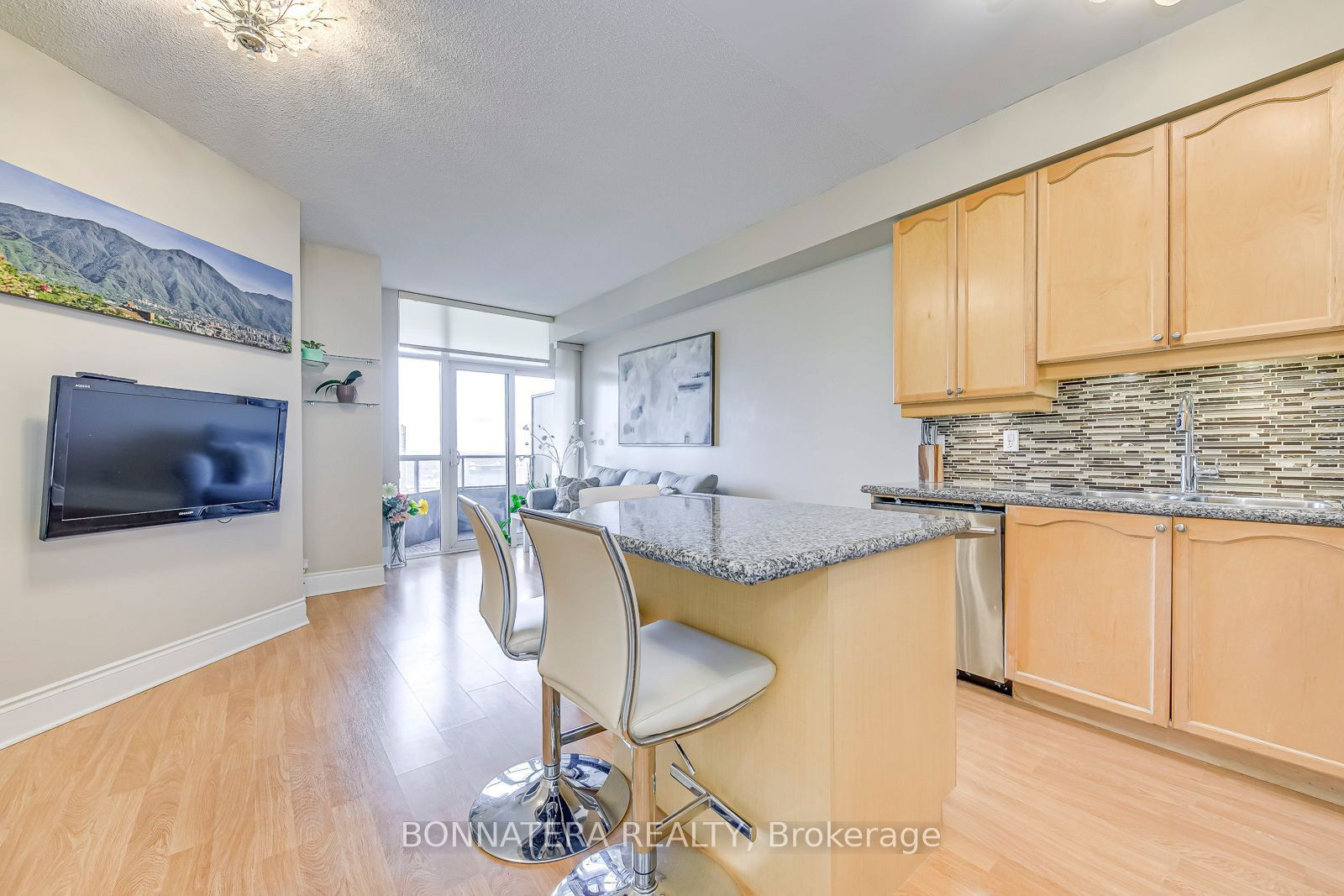 80 Harrison Garden Blvd, unit 2428 for sale