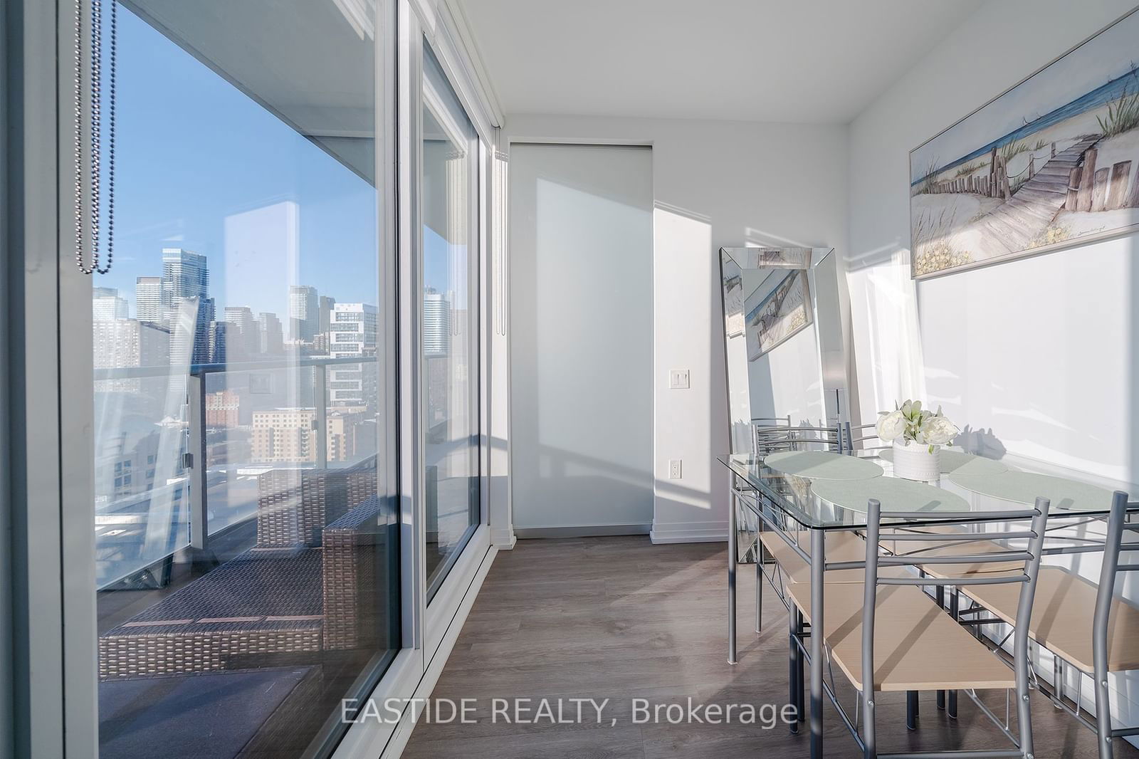 251 Jarvis St, unit 2610 for sale