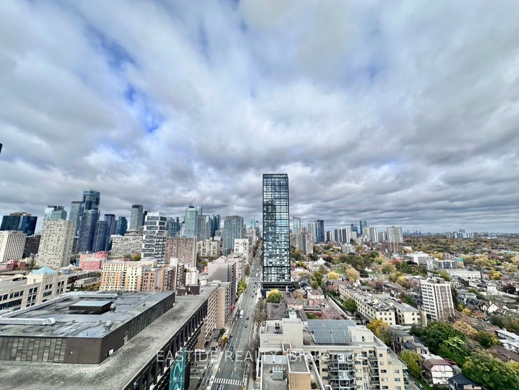 Dundas Square Gardens Condos, Downtown, Toronto