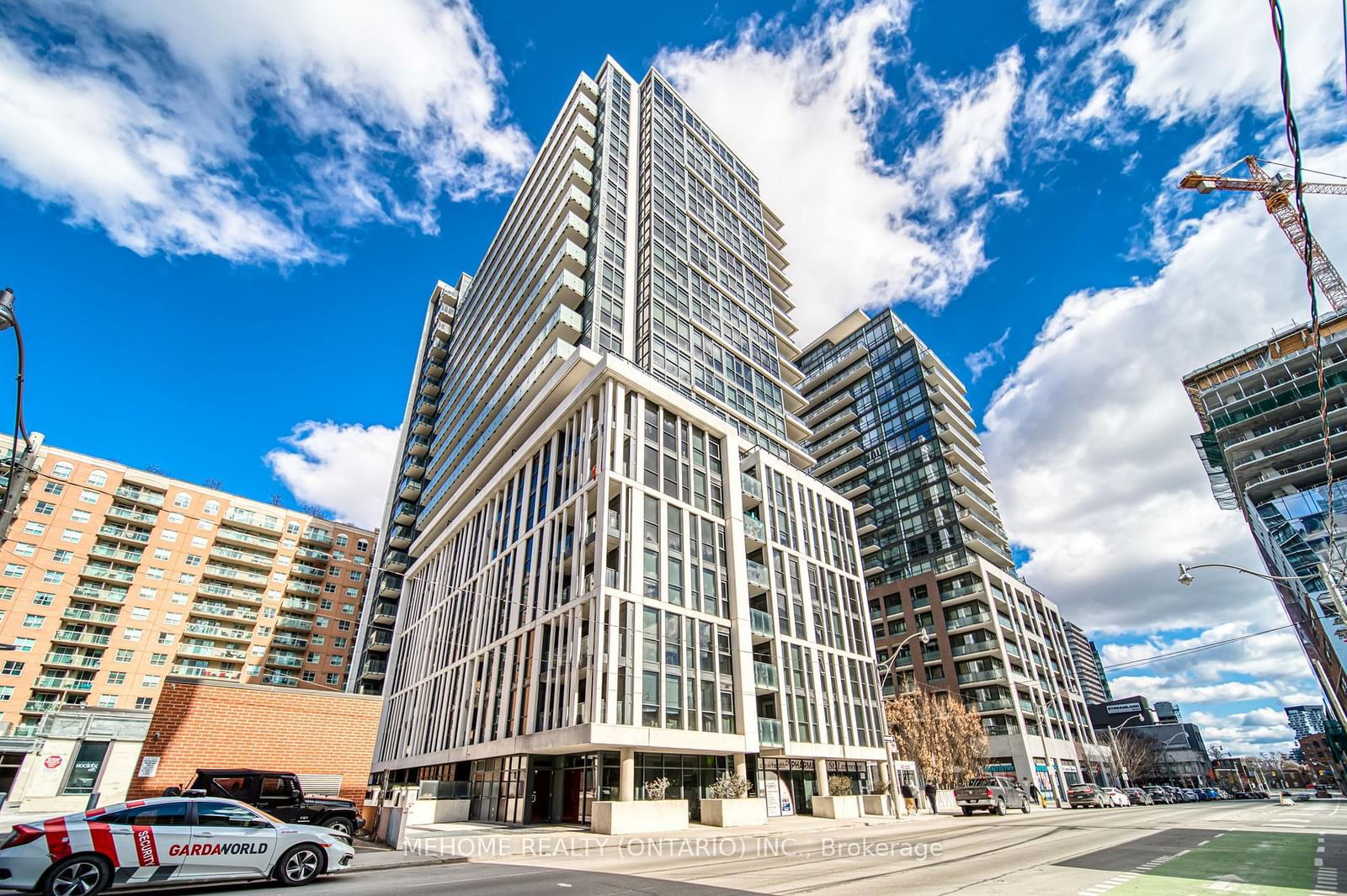 400 Adelaide St E, unit 822 for rent