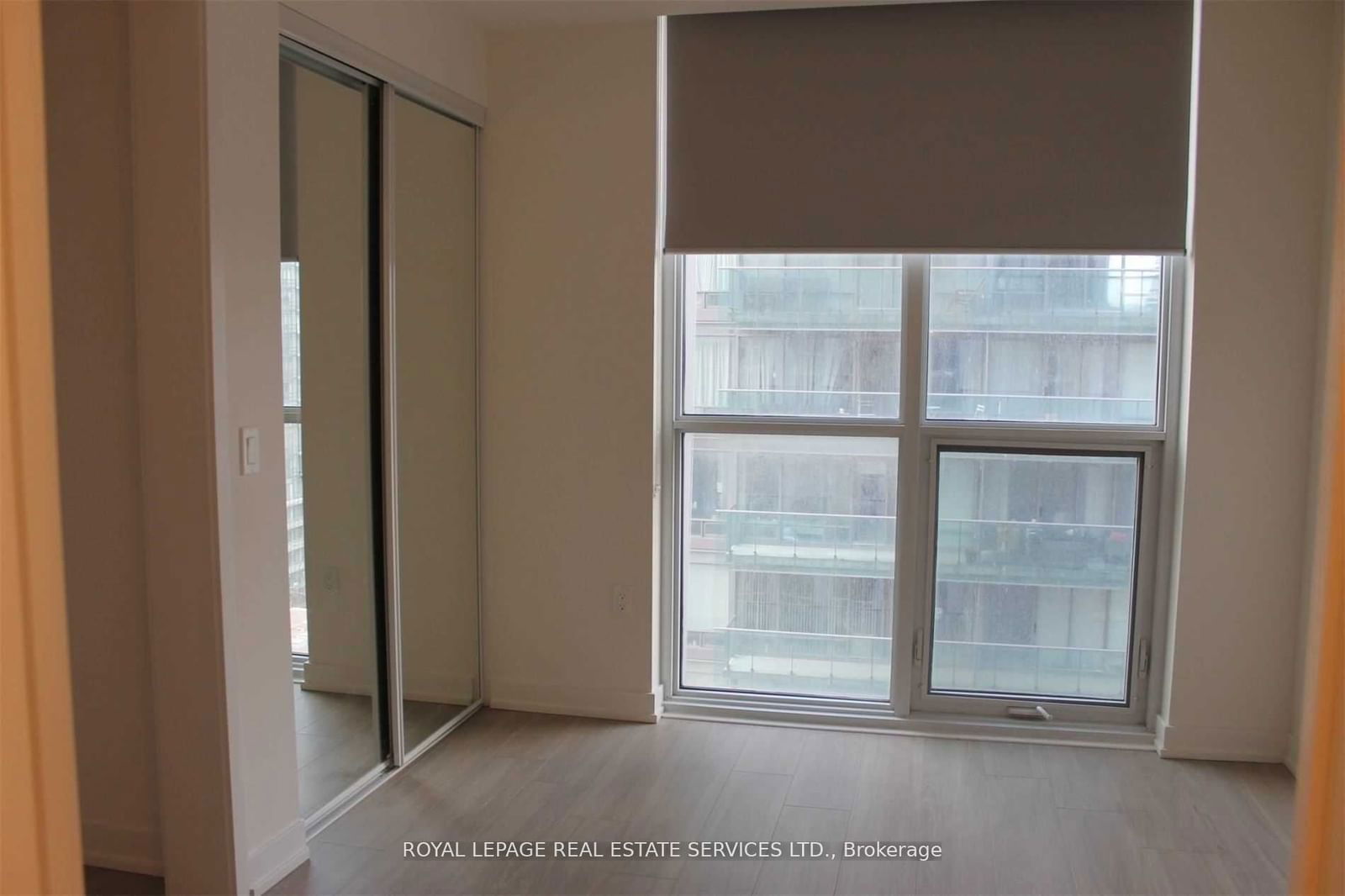 1 Yorkville Ave, unit 1007 for rent