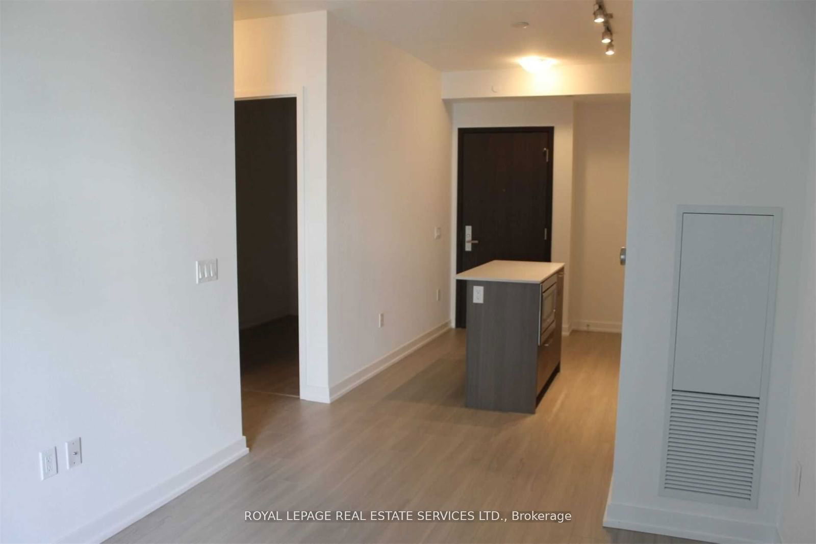 1 Yorkville Ave, unit 1007 for rent