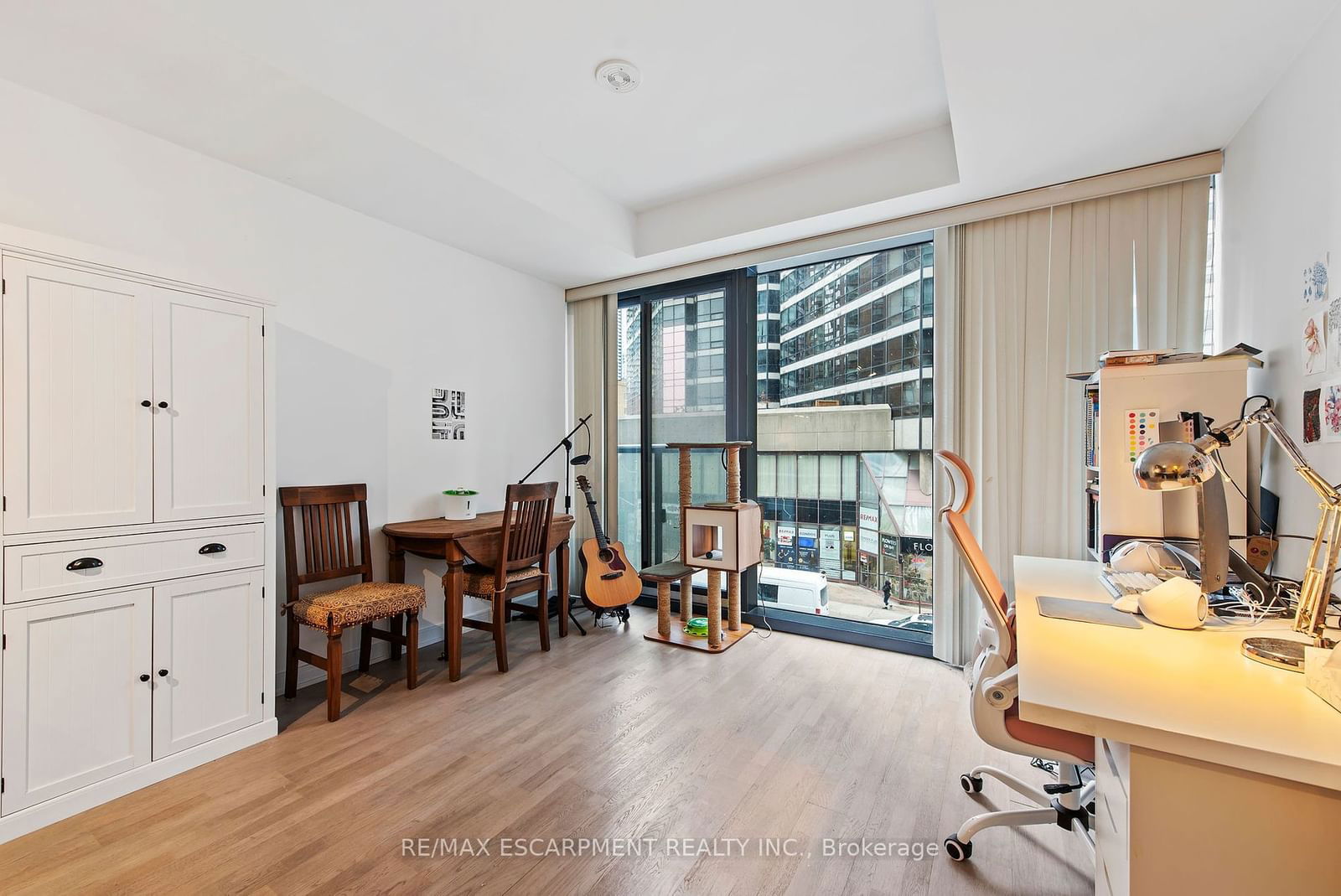 57 St Joseph St, unit 206 for sale