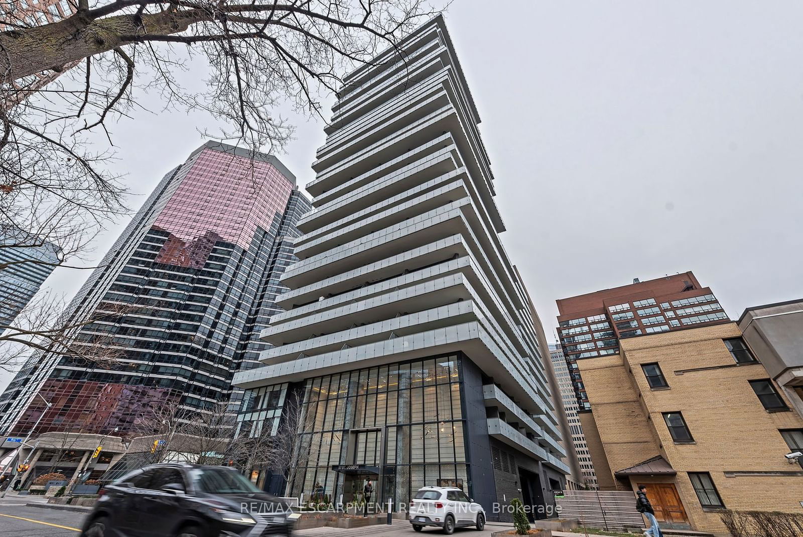 57 St Joseph St, unit 206 for sale