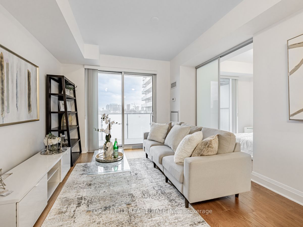 1080 Bay St, unit 505 for sale