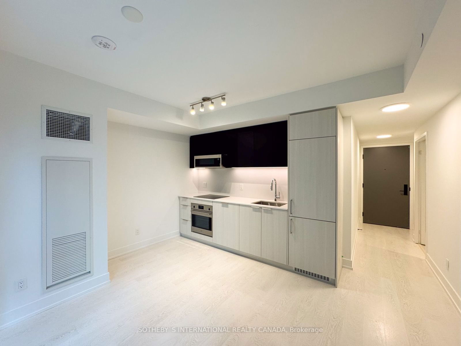 308 Jarvis St, unit 410 for rent