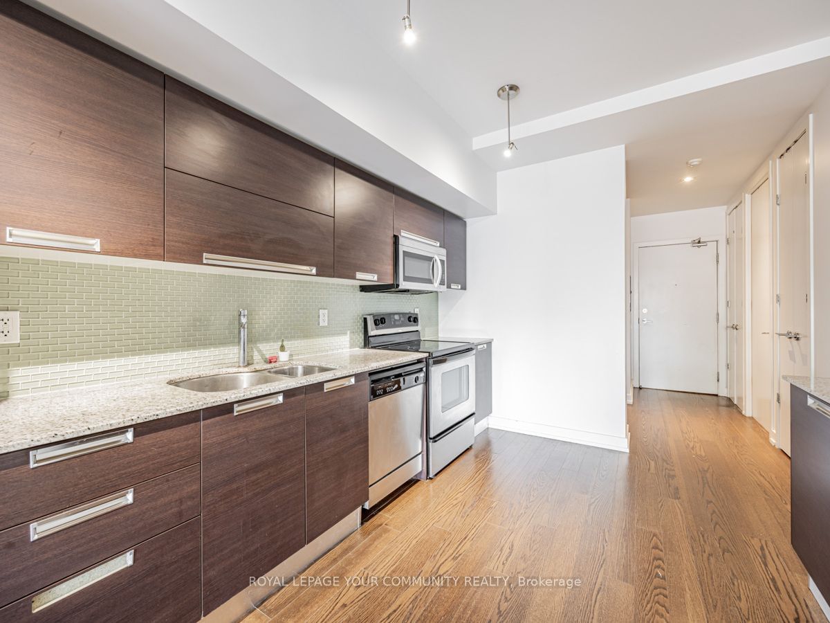 20 Stewart St, unit 607 for rent