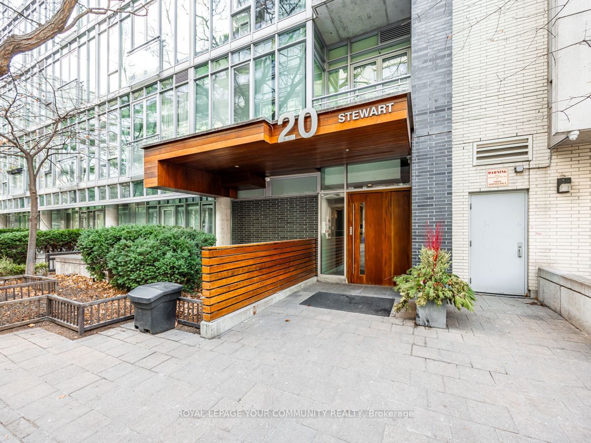 20 Stewart St, unit 607 for rent