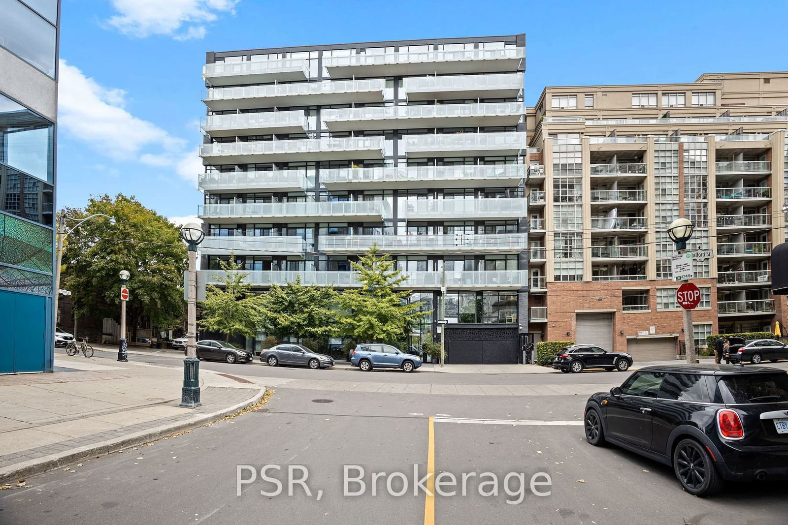 25 Stafford St, unit 613 for rent