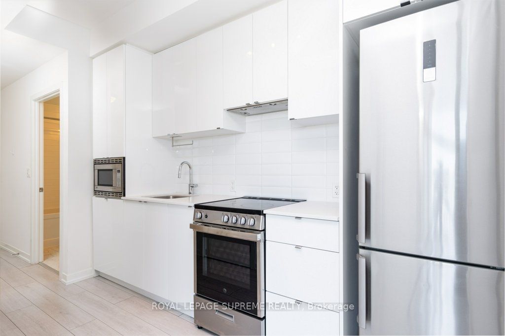 49 East Liberty St, unit 1909 for rent