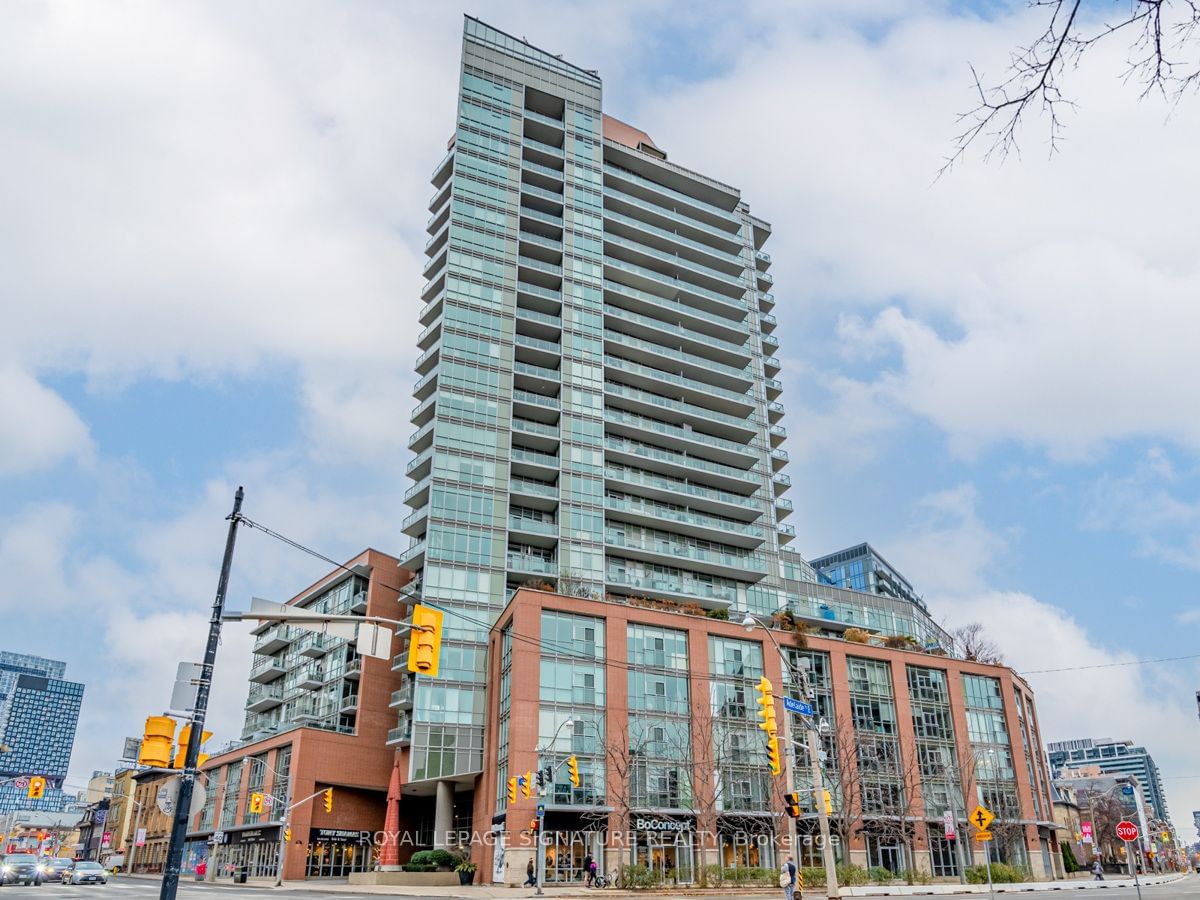 112 George St, unit 813s for sale