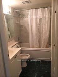 887 Bay St, unit 1604 for rent