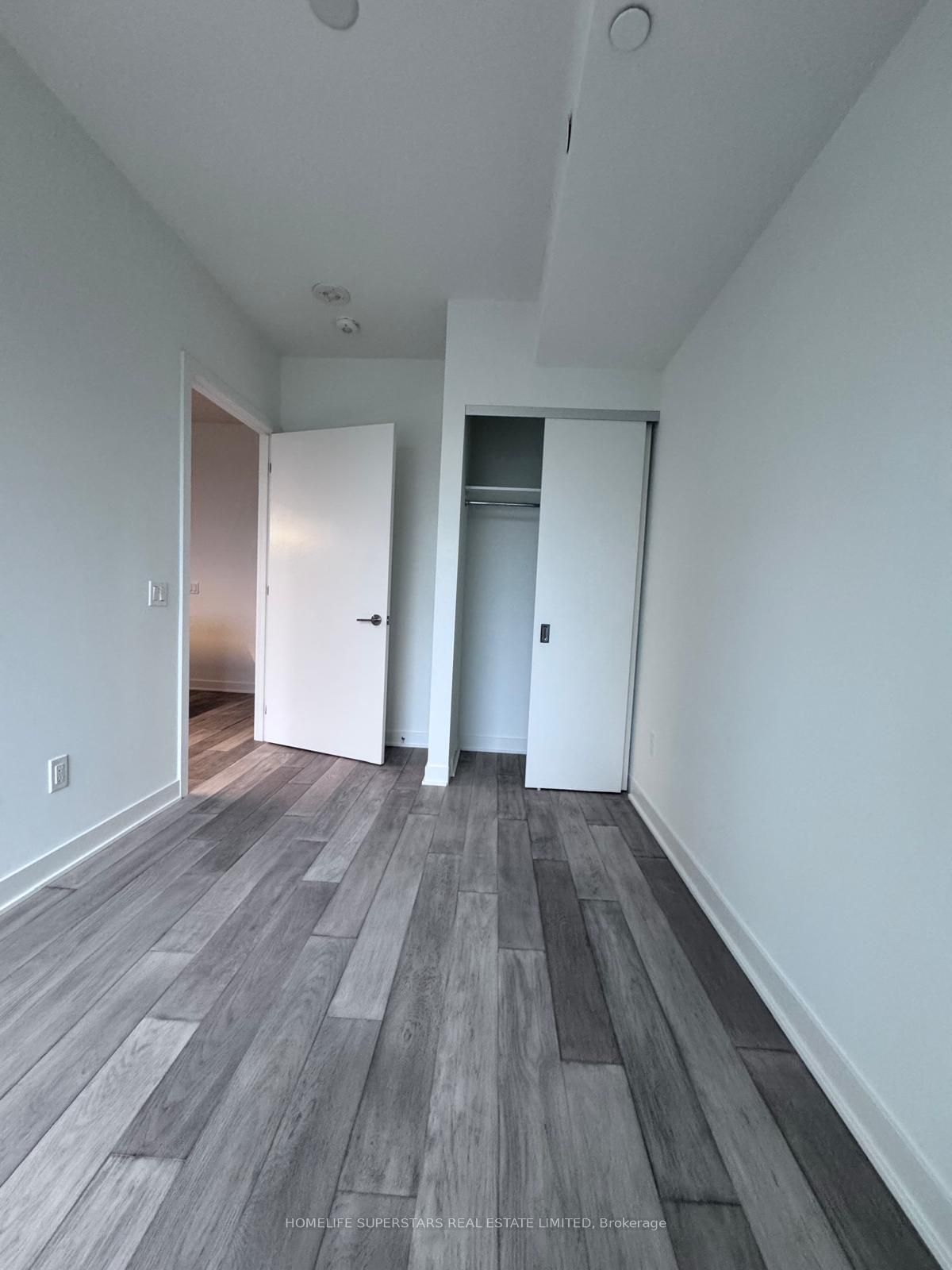 11 Yorkville Ave, unit 1201 for rent