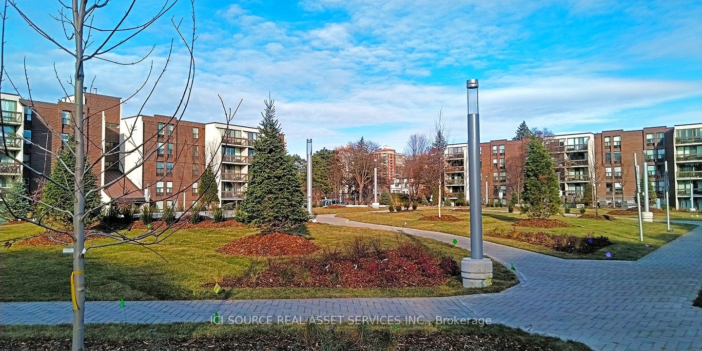 Bayview Place Condos, North York, Toronto