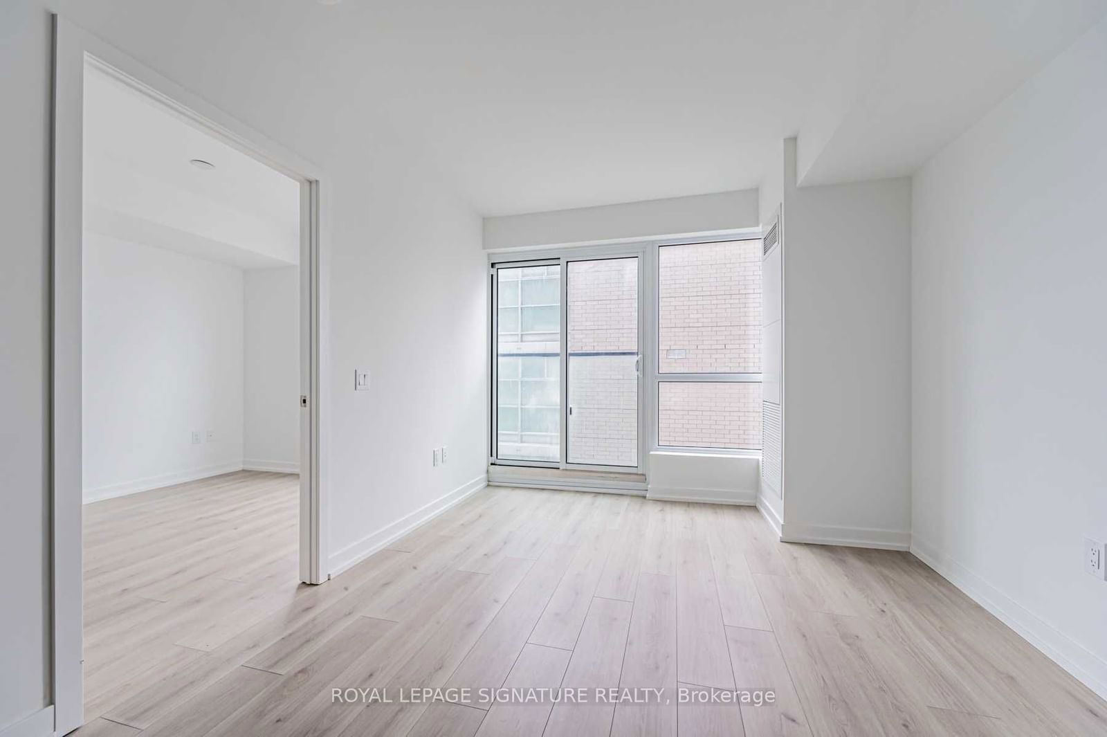 395 Bloor St E, unit 1210 for rent